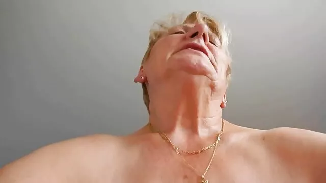 Lesbian Anal-Vanessa کانال عکس های سکسی تلگرام و Maggie و اسباب بازی الاغ یکدیگر